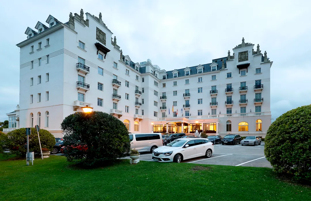 Eurostars Hotel Real-1